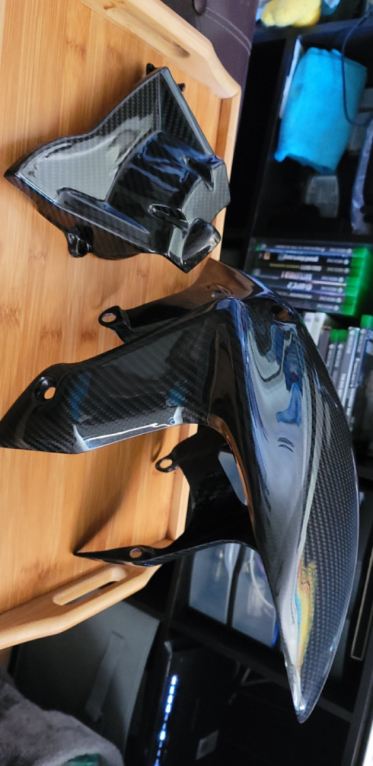 A Lil Carbon Fiber Beautification