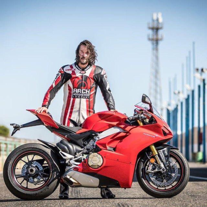 Amazing bikes and amazing actors