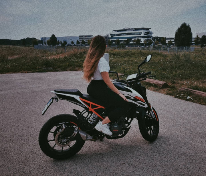 @1000PS.memes @mopedmemes