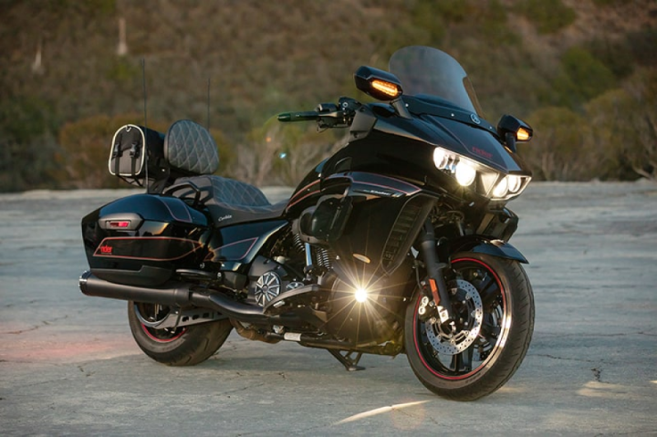 Yamaha Star Eluder Project Bike