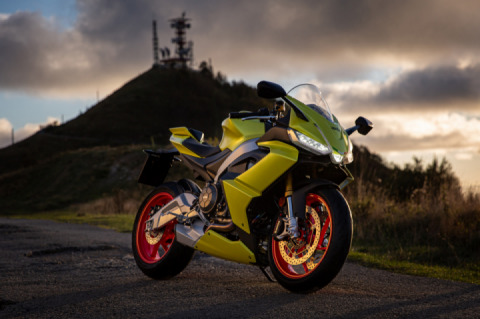 Aprilia launches the 2021 RS 660