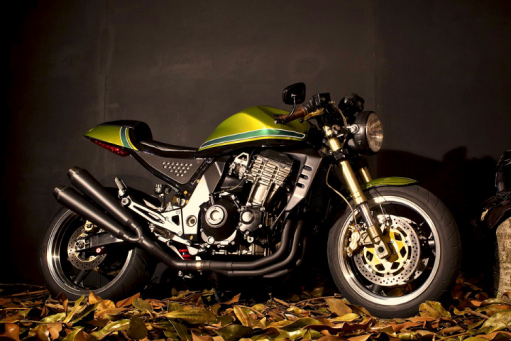 GiaMi Gives Kawasaki Z1000 a Sexy Cafe Racer Attitude