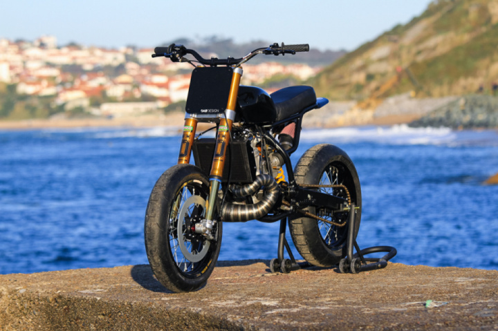 Honda CR500 Supermoto by Dab Design