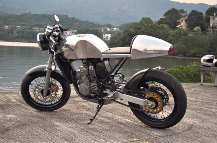 Honda CRM250 Café Racer