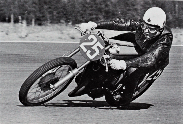 Road Racing Golden Arrow