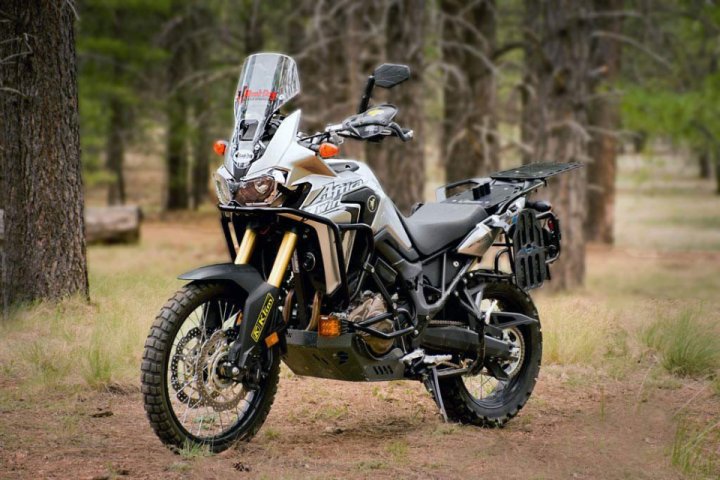 Honda CRF1000L Africa Twin ‘Baja’ Build
