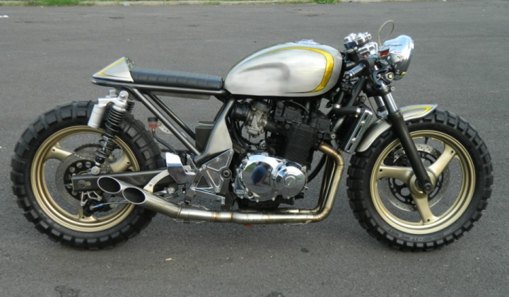 Suzuki Bandit 400 Cafe Racer