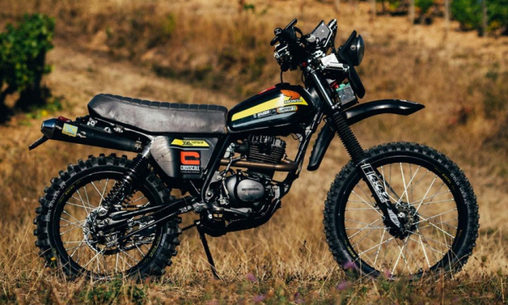 Honda Trail 175cc for the Morocco Rally by Small CC Savage