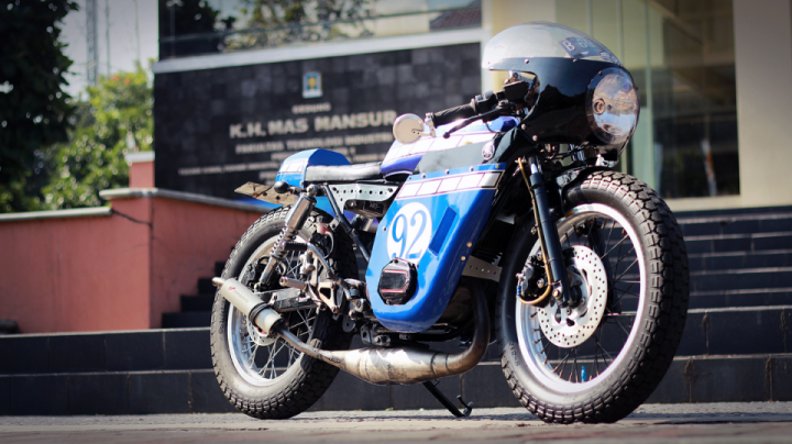 Yamaha RX Cafe Racer