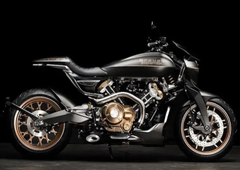 Ultra-desirable Brough Superior Lawrence Dagger cuts a dash