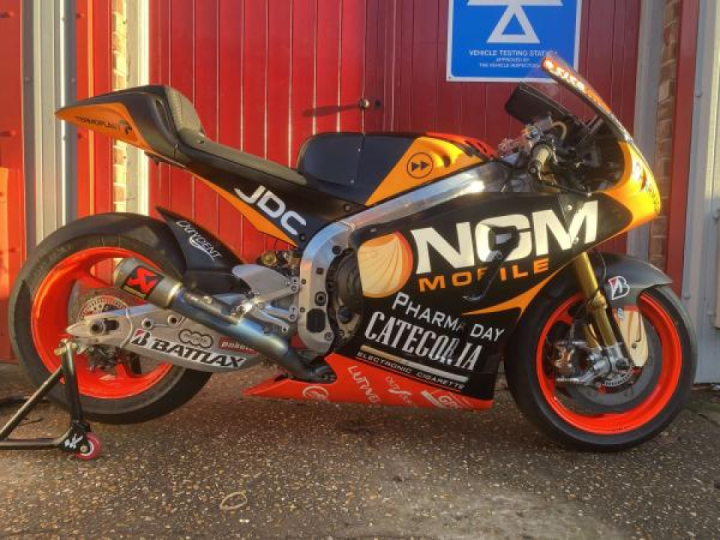 GUY MARTIN TT RACER AND COLIN EDWARDS MOTOGP BIKE UP FOR AUCTION