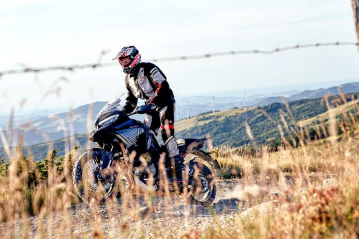 Spy photos of the new Ducati Multistrada V4