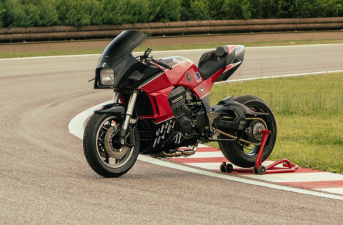 Kawasaki H2R/GPZ900R Chimera from the shop of FTG Moto