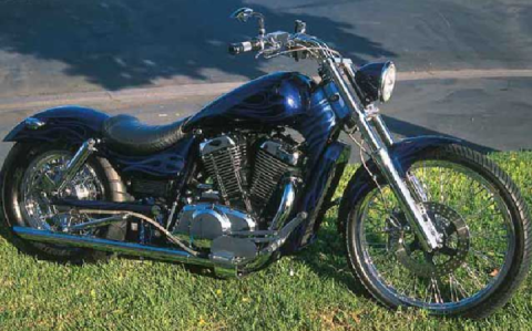 CM2 Suzuki Intruder 800 Custom