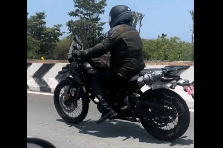 Breaking: Here’s The First Clear View Of The Royal Enfield Himalayan 450 And It Looks GOOD!
