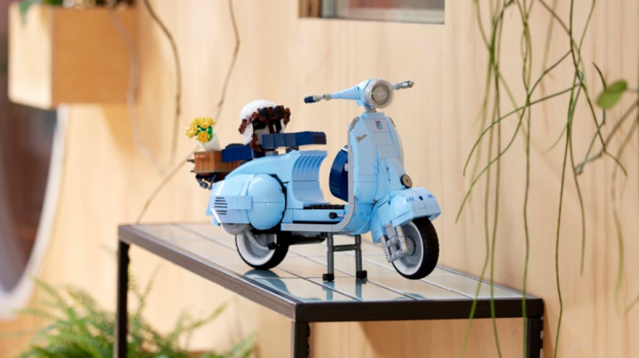 Lego Vespa 125