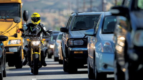Arizona Legalizes Lane Filtering; Utah Extends Law for an Additional Five Years