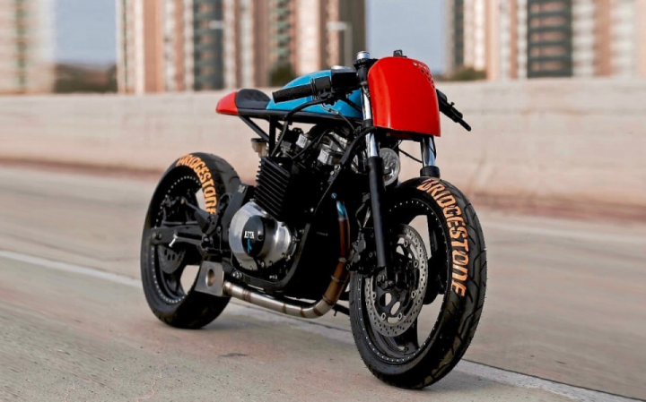 Suzuki GS500 "Gulf" By Lucky Custom