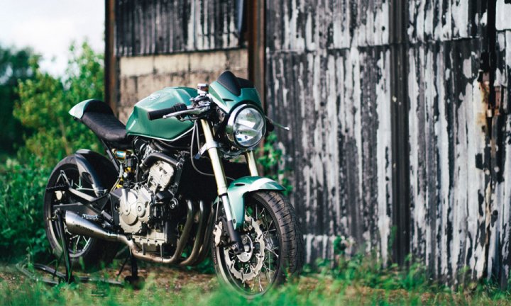 Custom Honda Hornet 600F Cafe Racer by LOUIS KARSENBARG