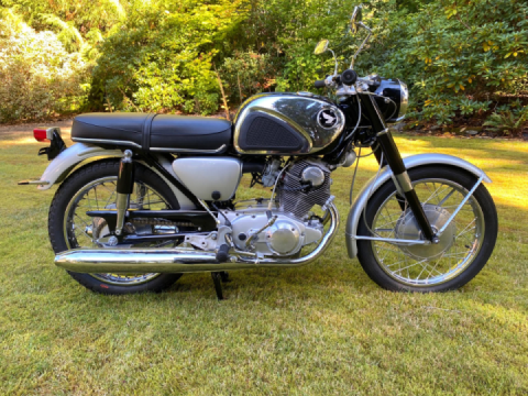 Restored 1965 Honda CB77 Super Hawk Will Seduce You With Its Old-School Flair