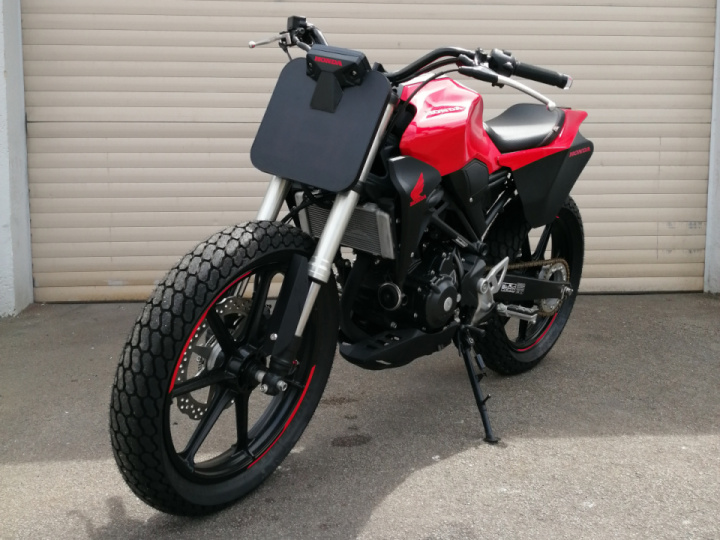 Honda CB300R Street Tracker