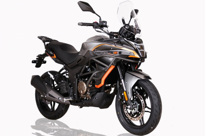 Loncin Voge 300DS adventure tourer goes officia