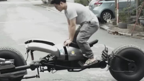 This guy made a manageable Batpod