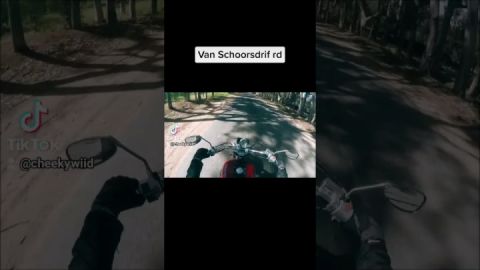 Solorunners N7, draai af na Zone 7, Langpad, Van Schoorsdrif rd. Amazing road. Cheeky