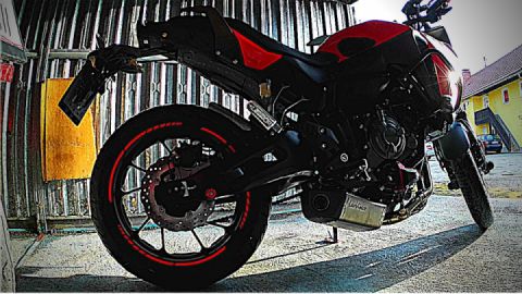 This is the new exhaust sound from myYamaha Tracer 7 ???