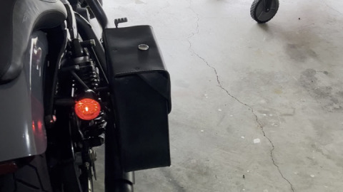 Not sure how to feel about bags on my bike yet!!