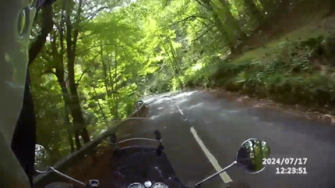 A relaxing ride from Moretonhampstead towards steps bridge on my Royal enfield interceptor 650.