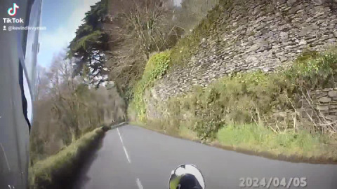 Approaching Slapton sands from Dartmouth on the A379