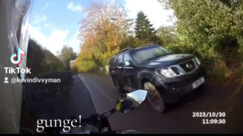 An autumn adventure ride, meeting all the hazards.