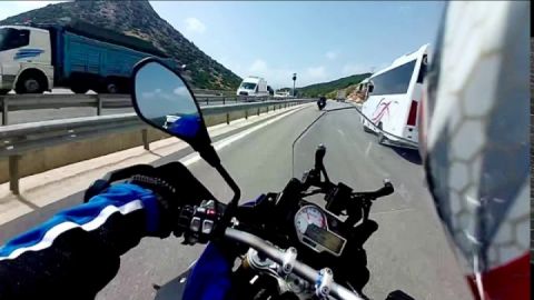 BMW 1600gt vs BMW s1000xr