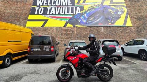 Visiting Valentino Rossi ✌️?