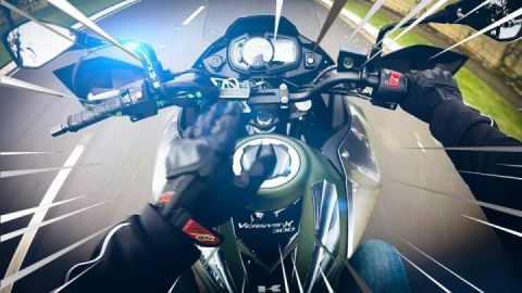 Versys 300