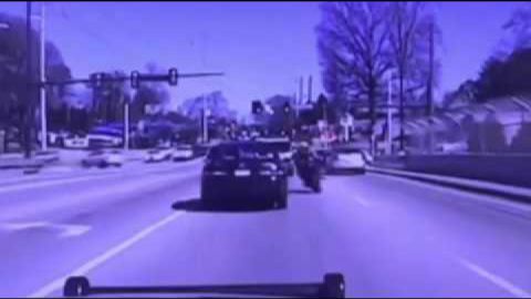 This is what happens when you don't have experience ride and you are trying to get away from police.