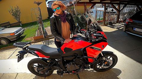 Nice ride in Croatia with my girlfrend✌