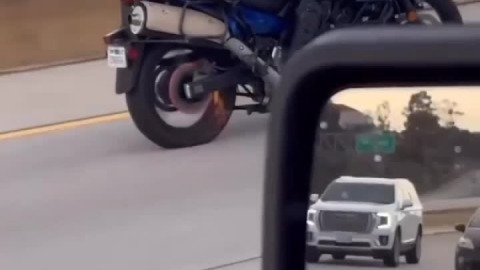 The more you look, the worse you see