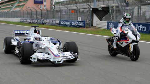 F1 Car vs Bike: BMW Sauber F1 vs BMW S1000RR
